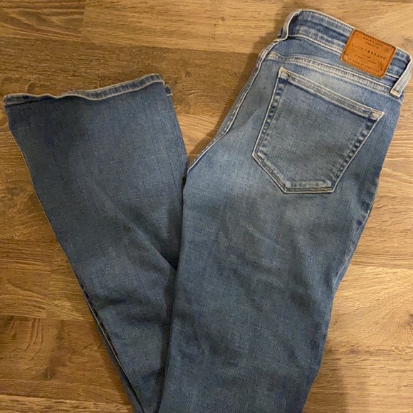 Lucky Brand Ava Boot jeans - Picture 2 of 3